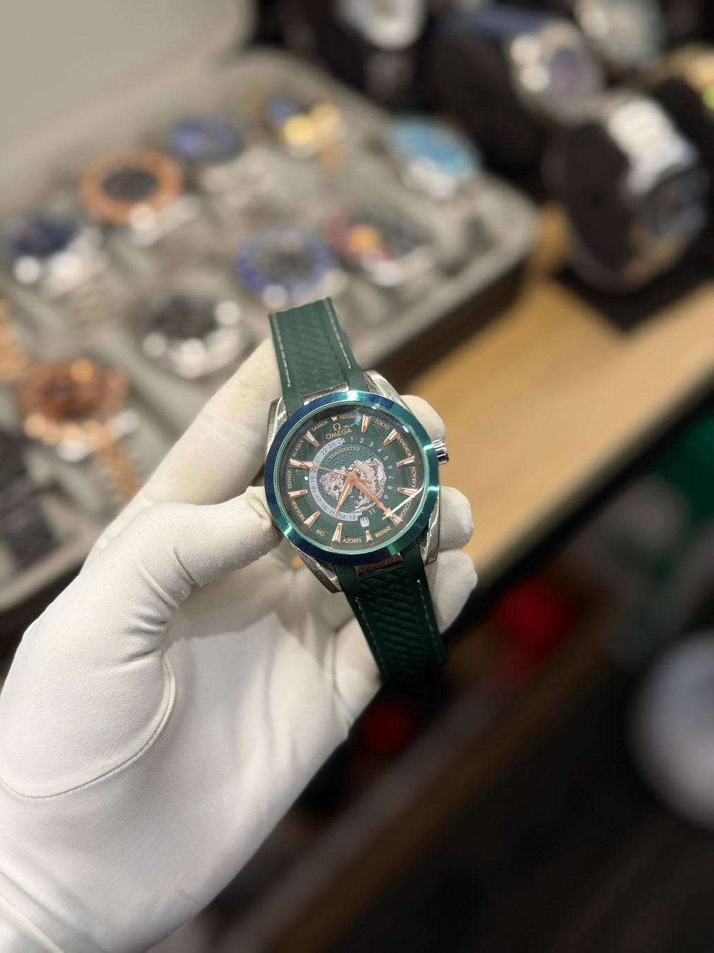 Men's World Map Automatic Watch – Green