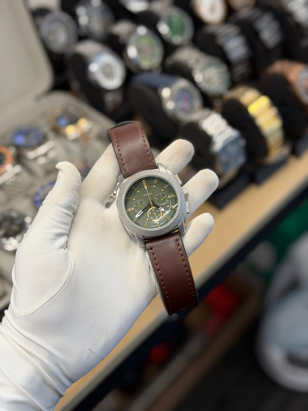 Luxury Green Dial Chronograph-Style Watch – Brown Leather Strap