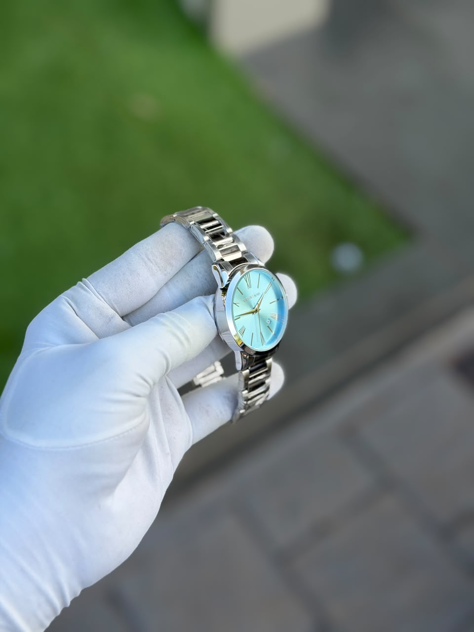 Unisex Analog Watch with Quartz Movement – Casual Wrist Watch
